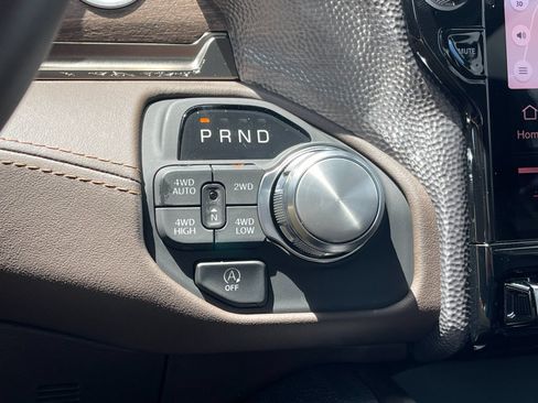Used 2026 RAM 1500 Limited AWD/4WD image 24