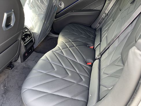 New 2026 BMW XM Label Red image 16