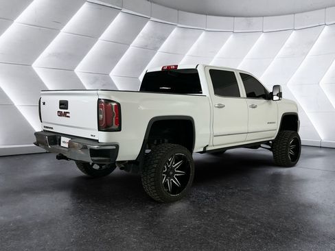 Used 2017 GMC Sierra 1500 SLT w/ SLT Premium Package AWD/4WD image 4