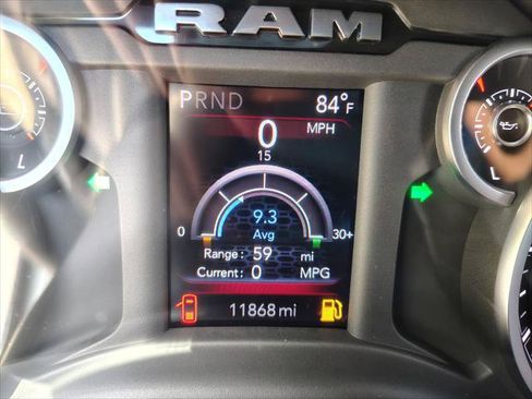 Certified 2025 RAM 2500 Big Horn AWD/4WD image 24