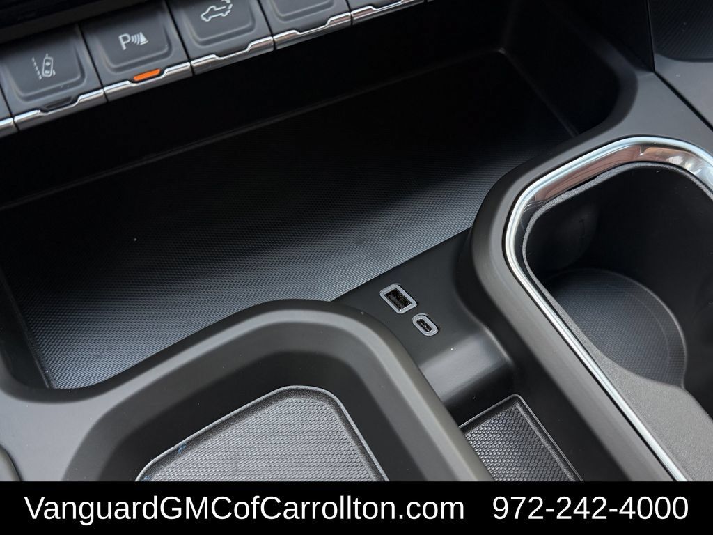 New 2026 GMC Sierra 2500 Denali Ultimate AWD/4WD image 17