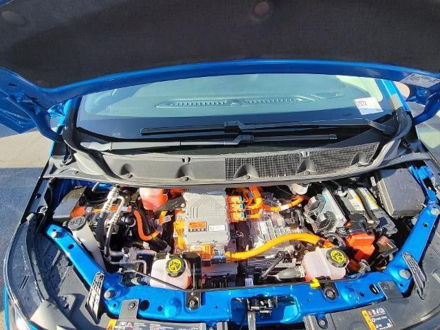 Used 2023 Chevrolet Bolt LT w/ Infotainment Package FWD image 28