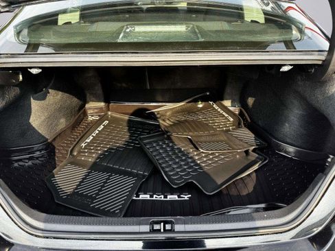 Used 2019 Toyota Camry XLE image 45