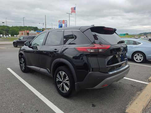Used 2023 Nissan Rogue SV AWD/4WD image 6