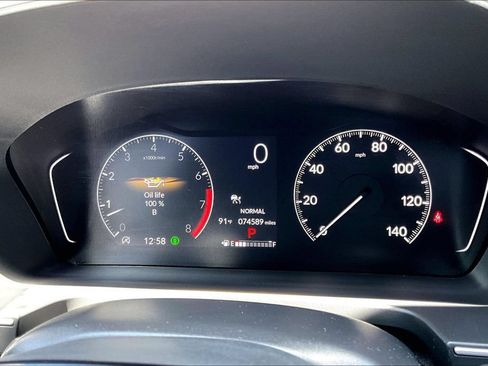 Used 2025 Honda Pilot Touring image 12