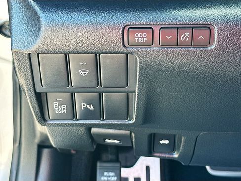 Used 2017 Lexus RC 350 image 10