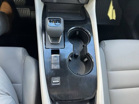 Used 2023 Nissan Rogue SL image 16