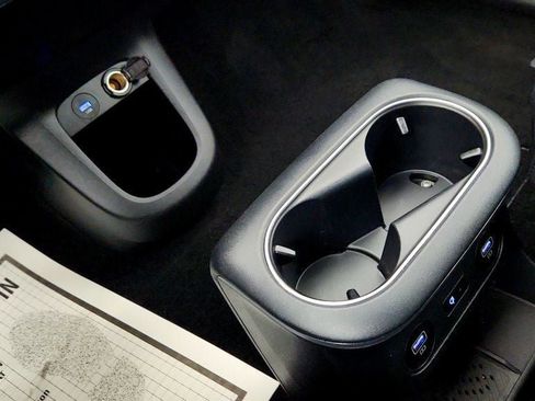 Used 2024 Hyundai Ioniq 5 SEL image 15