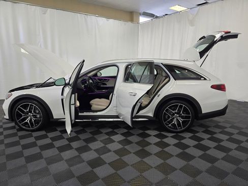 New 2025 Mercedes-Benz E 450 4MATIC All-Terrain Wagon image 12