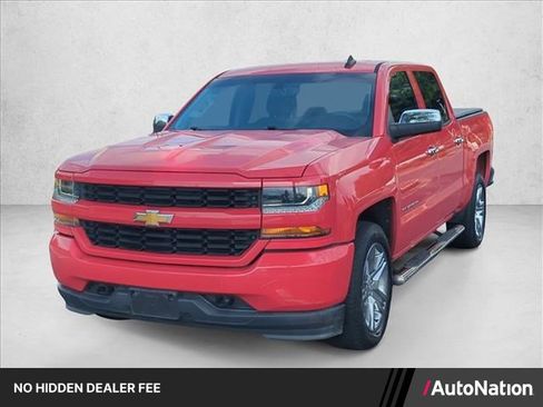 Used 2018 Chevrolet Silverado 1500 Custom w/ Custom Value Package RWD image 1