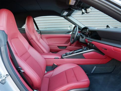 Certified 2023 Porsche 911 Carrera S image 30