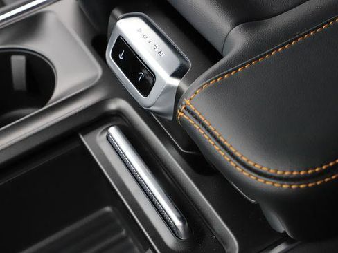 New 2026 Ford Expedition Tremor image 34