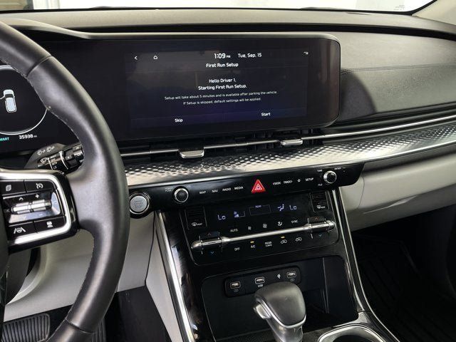 Used 2024 Kia Carnival SX Prestige FWD image 15
