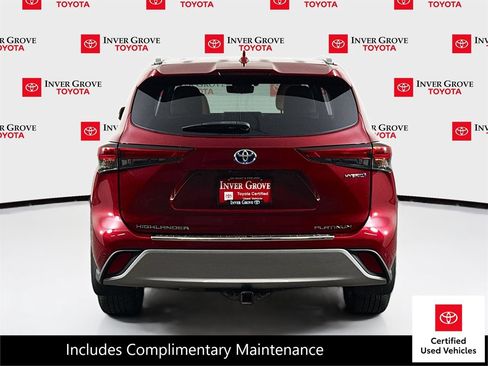 Certified 2020 Toyota Highlander Platinum AWD/4WD image 6