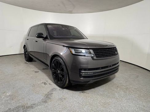 Used 2023 Land Rover Range Rover Long Wheelbase First Edition AWD/4WD image 3
