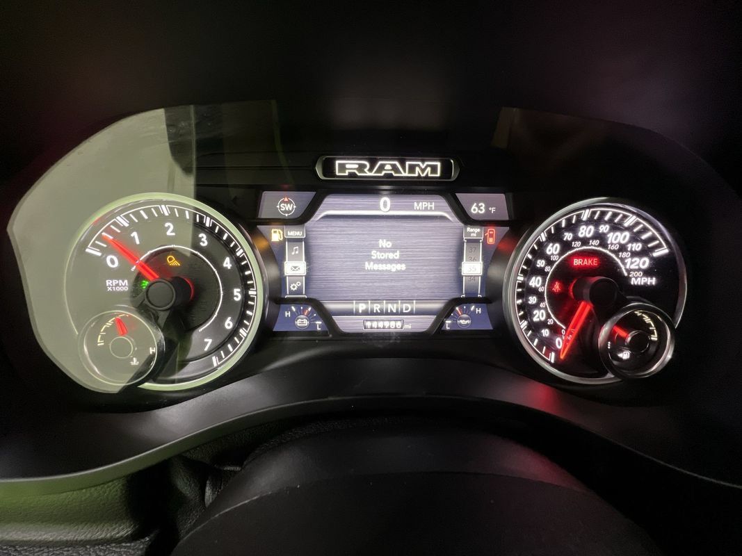 Used 2019 RAM 1500 Laramie AWD/4WD image 20