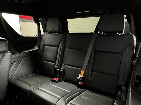 Used 2022 GMC Yukon Denali w/ Denali Ultimate Package image 27