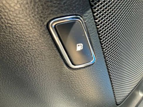 Used 2018 Ford Fusion S FWD image 7