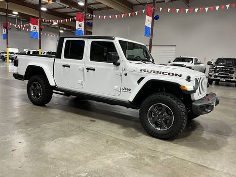 Used 2020 Jeep Gladiator Rubicon image 7