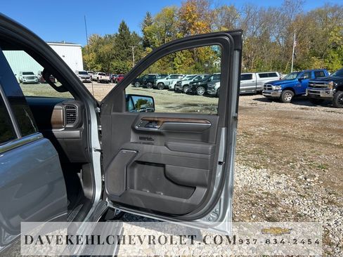 Certified 2025 Chevrolet Silverado 1500 High Country image 28