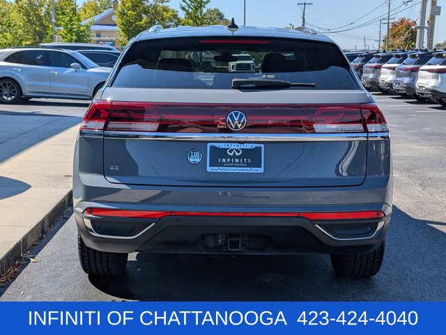 Used 2024 Volkswagen Atlas Cross Sport SE w/ Black Wheel Package FWD image 6