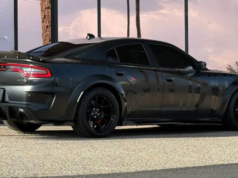 Used 2022 Dodge Charger SRT Hellcat RWD image 12