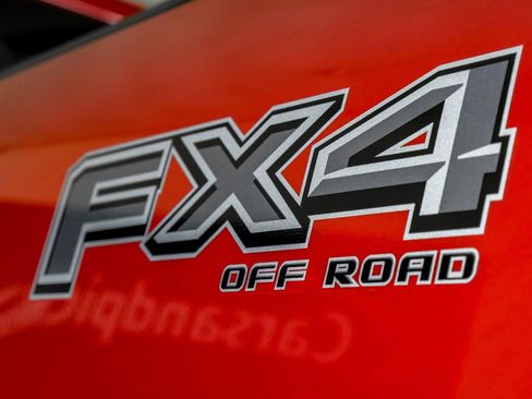 Used 2023 Ford F250 Lariat w/ Lariat Ultimate Package image 46