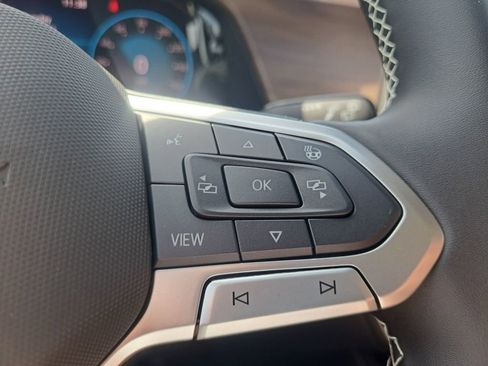 New 2026 Volkswagen Atlas SE image 14