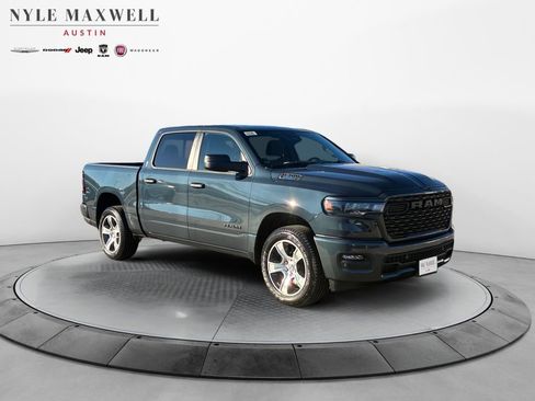 New 2026 RAM 1500 Express image 2
