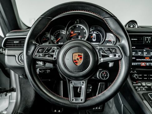 Used 2019 Porsche 911 Turbo S image 15