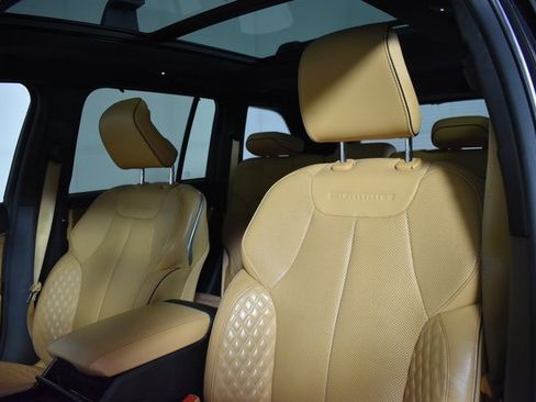 Used 2022 Jeep Grand Cherokee Summit image 12