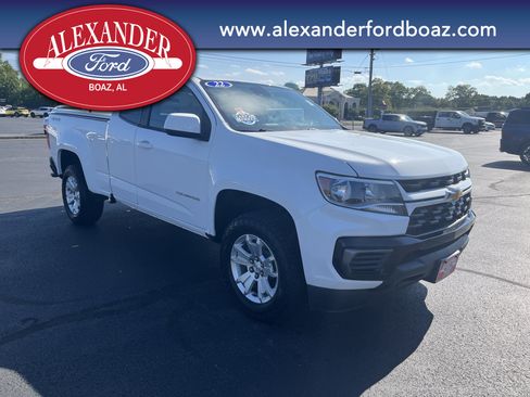 Used 2022 Chevrolet Colorado LT w/ Fleet Safety Package AWD/4WD image 3