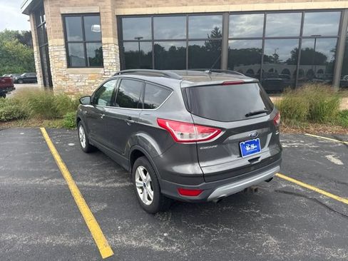 Used 2016 Ford Escape SE w/ Equipment Group 201A AWD/4WD image 8