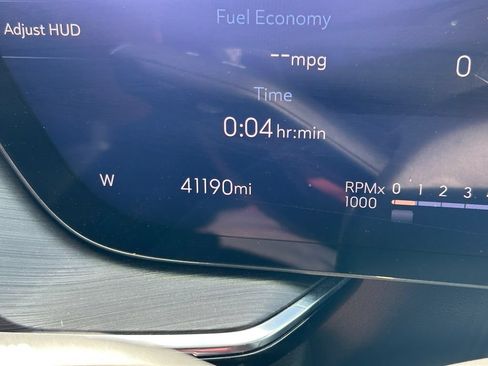 Used 2024 Buick Envision Preferred AWD/4WD image 33