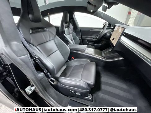 Used 2025 Tesla Model S Plaid image 21