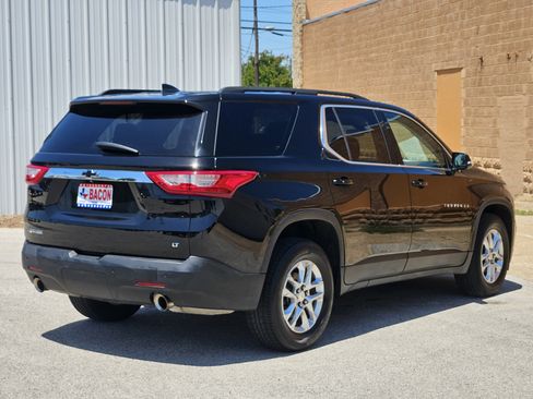 Used 2020 Chevrolet Traverse LT FWD image 6