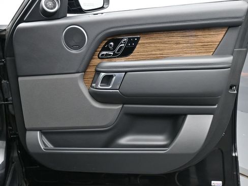 Used 2018 Land Rover Range Rover Supercharged image 27