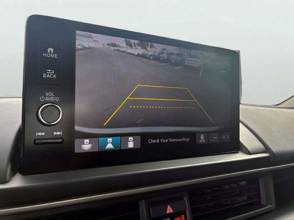 Used 2025 Honda Pilot EX-L image 14