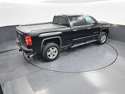 Used 2015 GMC Sierra 2500 Denali image 32