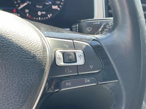 Used 2018 Volkswagen Atlas SEL Premium AWD/4WD image 25