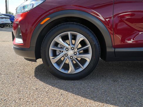 Used 2023 Buick Encore GX Essence w/ Experience Buick Package image 12