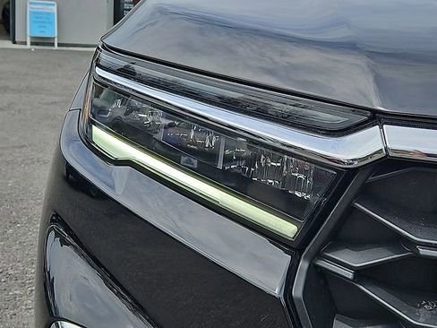 Certified 2024 Honda Pilot EX-L image 9