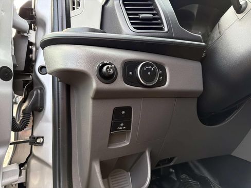 Used 2021 Ford Transit 250 Low Roof AWD image 22