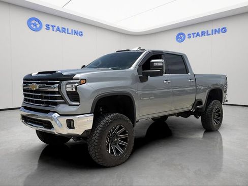 Used 2024 Chevrolet Silverado 2500 LTZ AWD/4WD image 1
