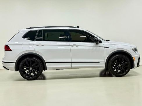 Used 2021 Volkswagen Tiguan SE R-Line AWD/4WD image 13