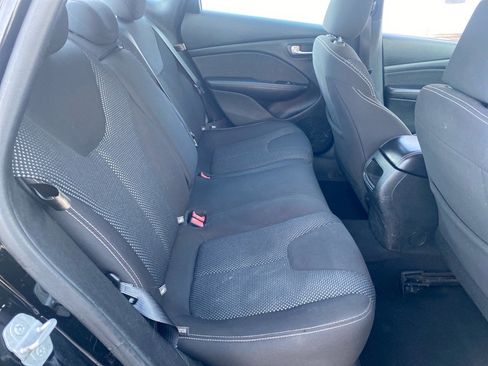 Used 2015 Dodge Dart SXT image 21