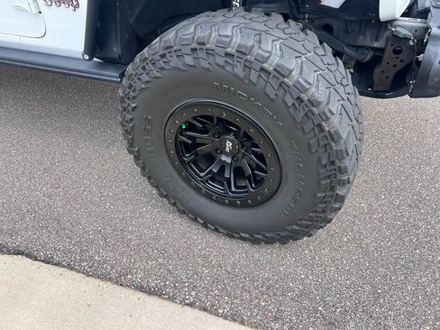Used 2021 Jeep Wrangler Unlimited Rubicon AWD/4WD image 26