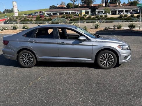 Used 2021 Volkswagen Jetta S FWD image 4
