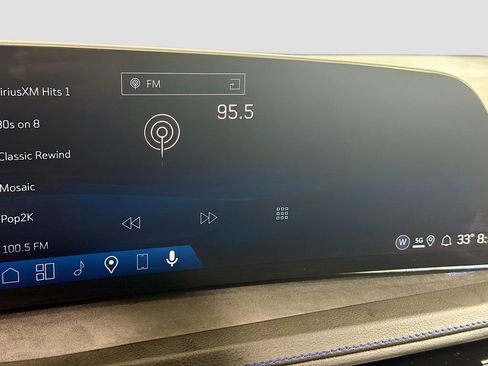 Used 2024 Cadillac XT4 Sport image 14