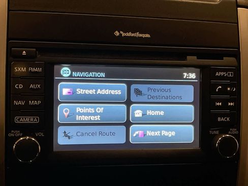 Used 2017 Nissan Frontier PRO-4X w/ Pro-4x Luxury Package image 18